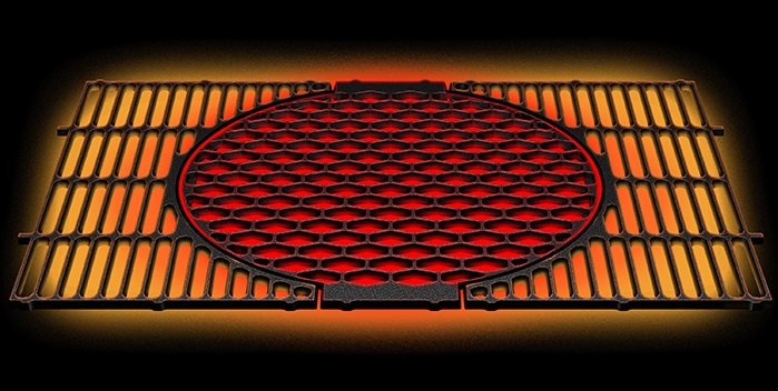 In SMOKE mode, the baffle is closed and the heat is evenly distributed across the grate to create an even smoking, or INDIRECT grilling area, across the cooking surface. 